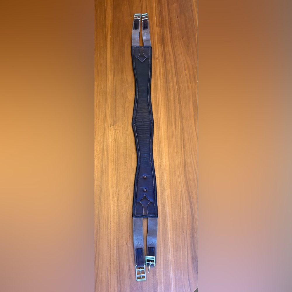 Voltaire Hunter Girth 50" - good condition